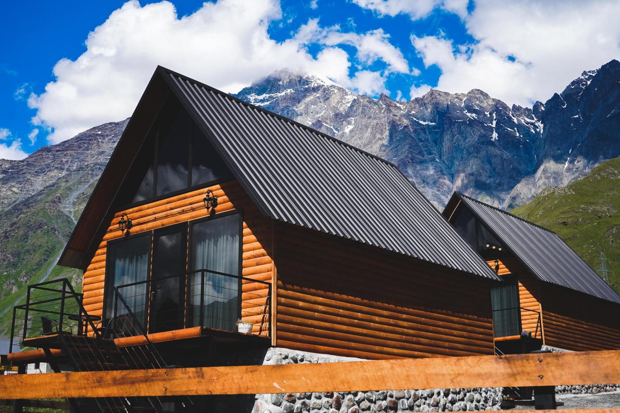 Traveler'S Cottages In Kazbegi Zewnętrze zdjęcie